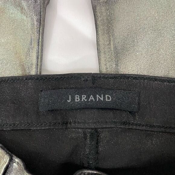 NWT J Brand Selena  Mid Rise Crop Boot Jeans - Picture 4 of 10